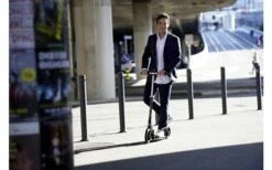 Micro Black/White Klappbarer Scooter Weiß 11 Micro Black/White Klappbarer Scooter Weiß -Outwell Store 536059 3515836